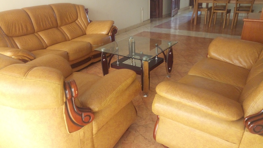 A FURNISHED 3 BEDROOM APARTMENT FOR RENT AT REMERA